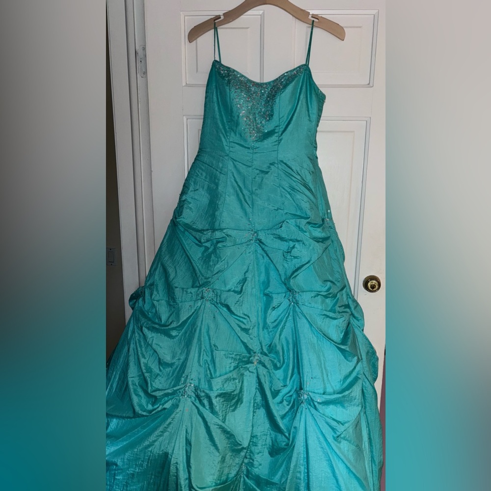 Mori Lee prom gown
